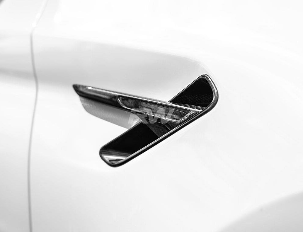 Alternative view of RW Carbon BMW F90 M5 Carbon Fiber Fender Trims