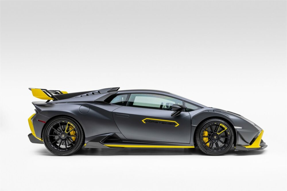 Vorsteiner 2021-2023 Lamborghini Huracan STO Carbon Fiber Side Rocker - Glossy - Image 5