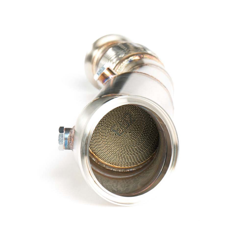 Alternative view of CTS Turbo BMW F2X/F3X/G20/G30 230i/330i/430i/530i & xDrive B46 High-Flow CAT