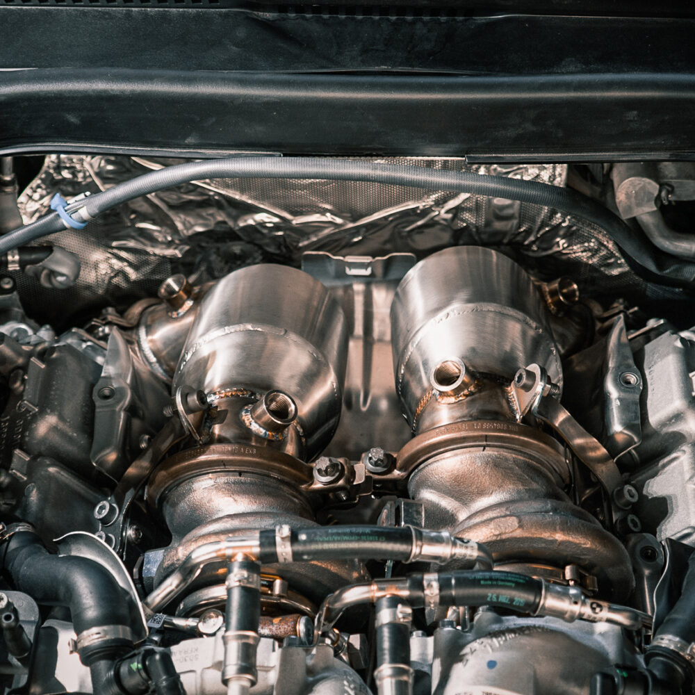 Alternative view of CTS Turbo BMW F90 M5/M5C & BMW G15/G16 M8/M8C High-Flow Cats Downpipe Set