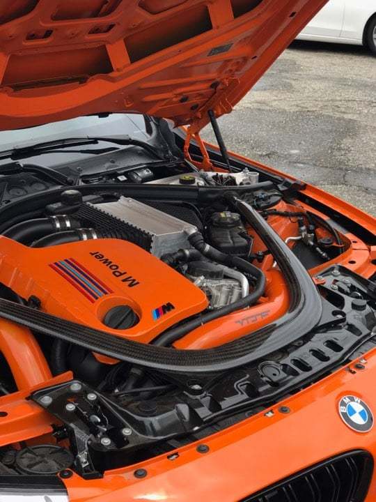 Alternative view of VRSF Front Facing Air Intakes 2015 – 2020 BMW M3 & M4 F80 F82 S55