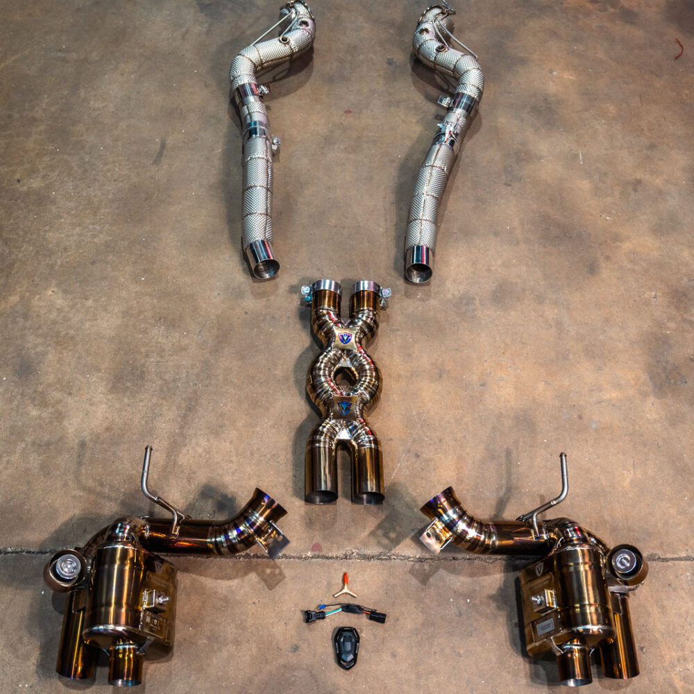 Alternative view of Valvetronic Designs Ferrari F12 / 812 Valved Sport Exhaust System