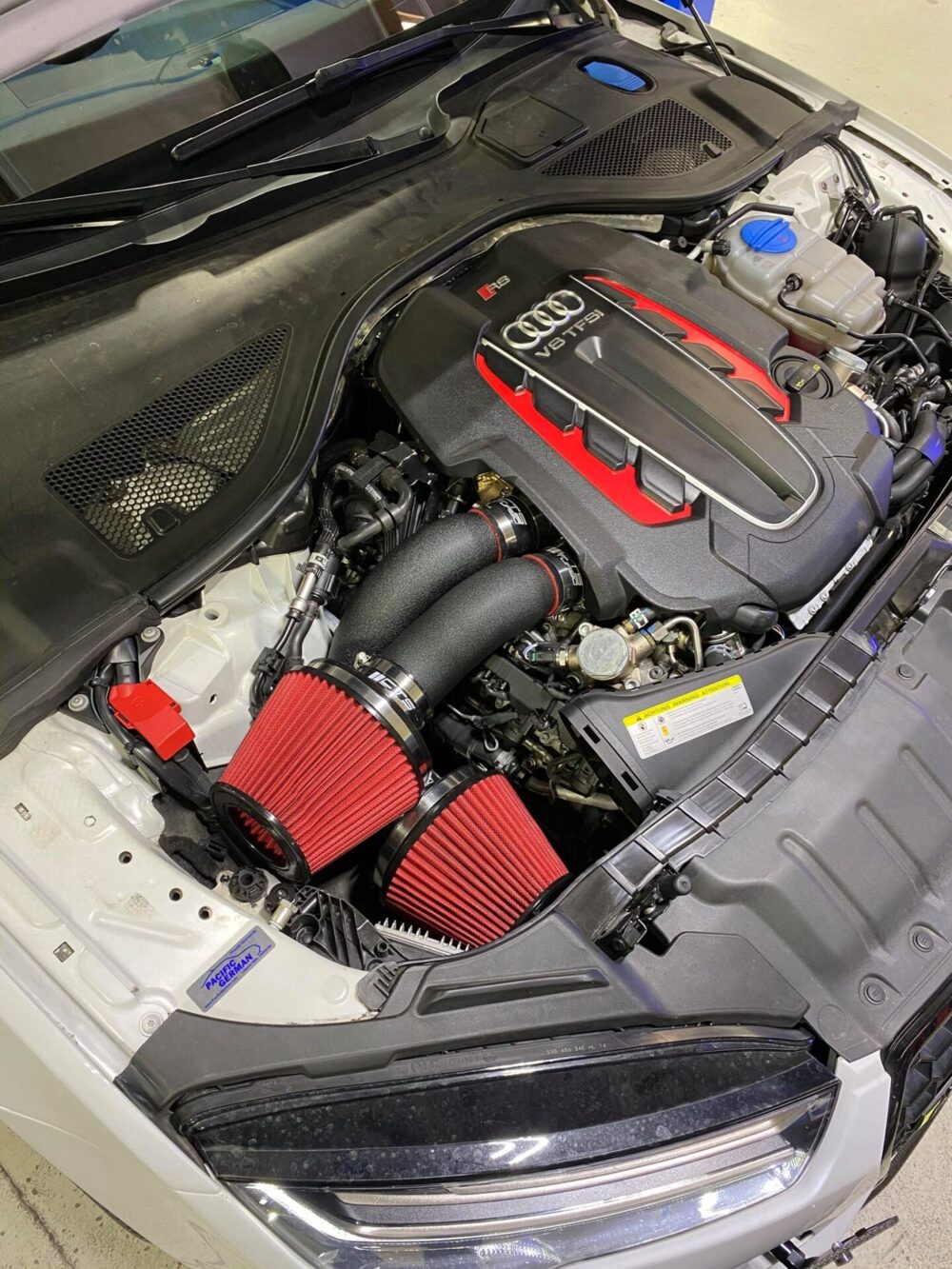 CTS TURBO C7 S6/S7/RS7 Dual 3″ intake Kit with 6″ Velocity Stack - Image 3