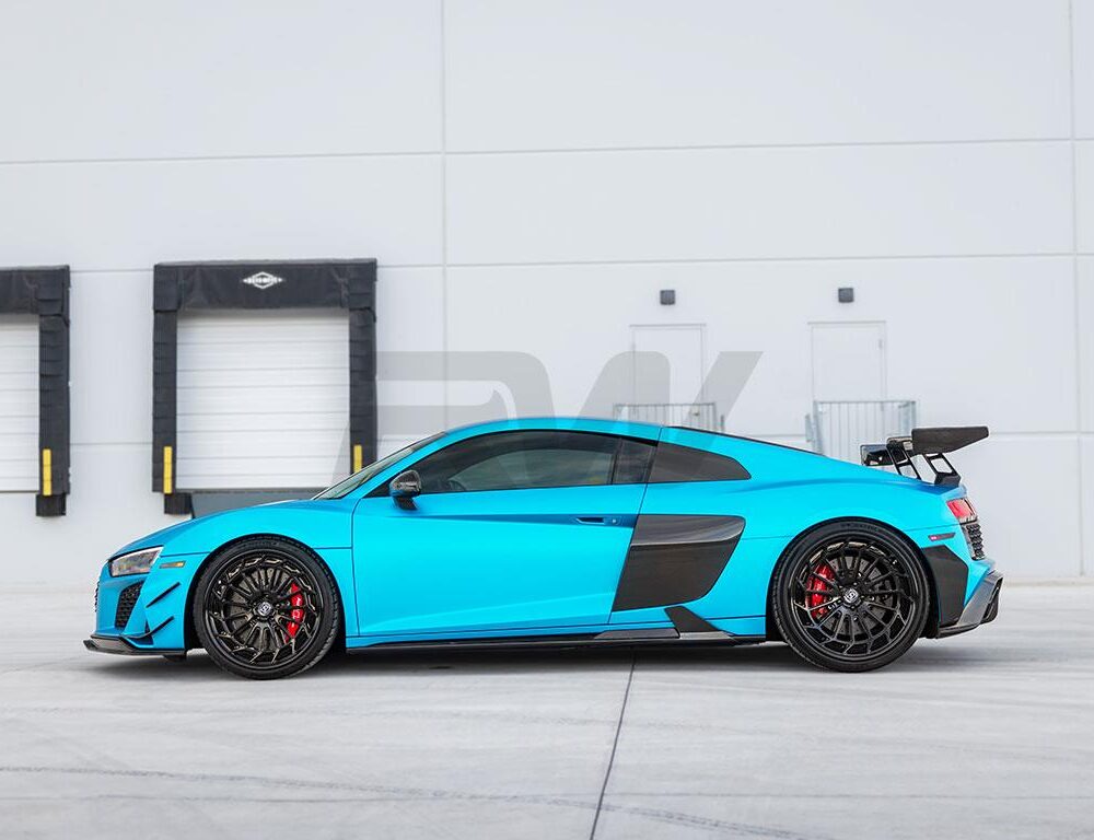 Alternative view of RW Carbon Audi R8 4S DTM Carbon Fiber Side Skirt Extensions