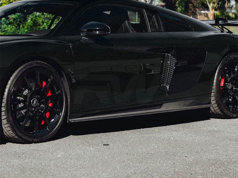 Alternative view of RW Carbon Audi R8 4S GT Style Carbon Fiber Side Skirt Extensions