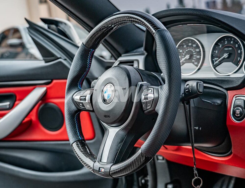 Alternative view of RW Carbon BMW F2X F3X F8X Carbon Fiber Steering Wheel Replacement