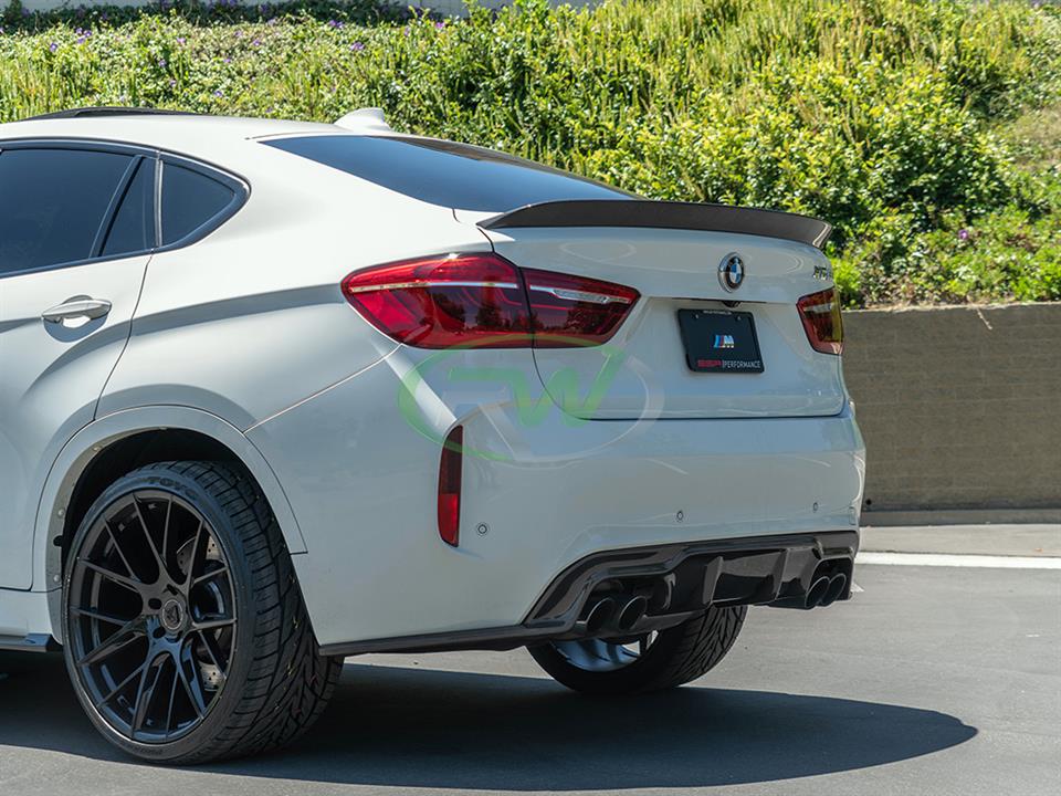 Alternative view of RW Carbon BMW F86 X6M 3D Style Carbon Fiber Diffuser