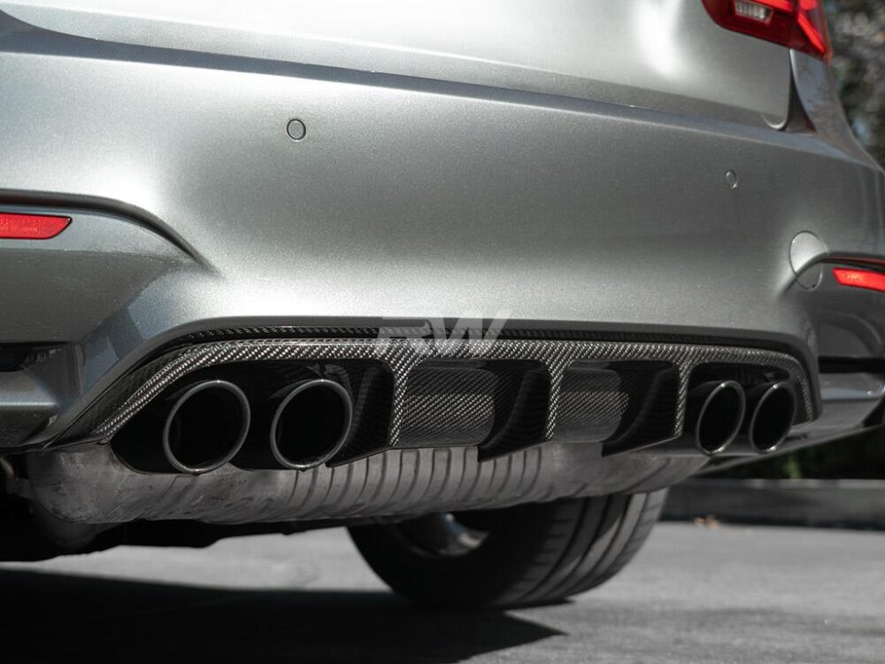 RW Carbon BMW F8X M3 & M4 CF Performance Style Diffuser - Image 4
