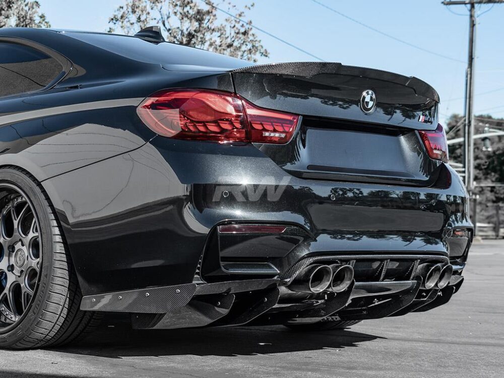 RW Carbon BMW F8X M3/M4 Varis Style CF Diffuser+Undertray - Image 5