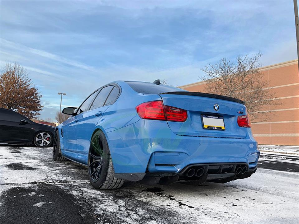 Alternative view of RW Carbon BMW F8X M3/M4 Varis Style CF Diffuser+Undertray