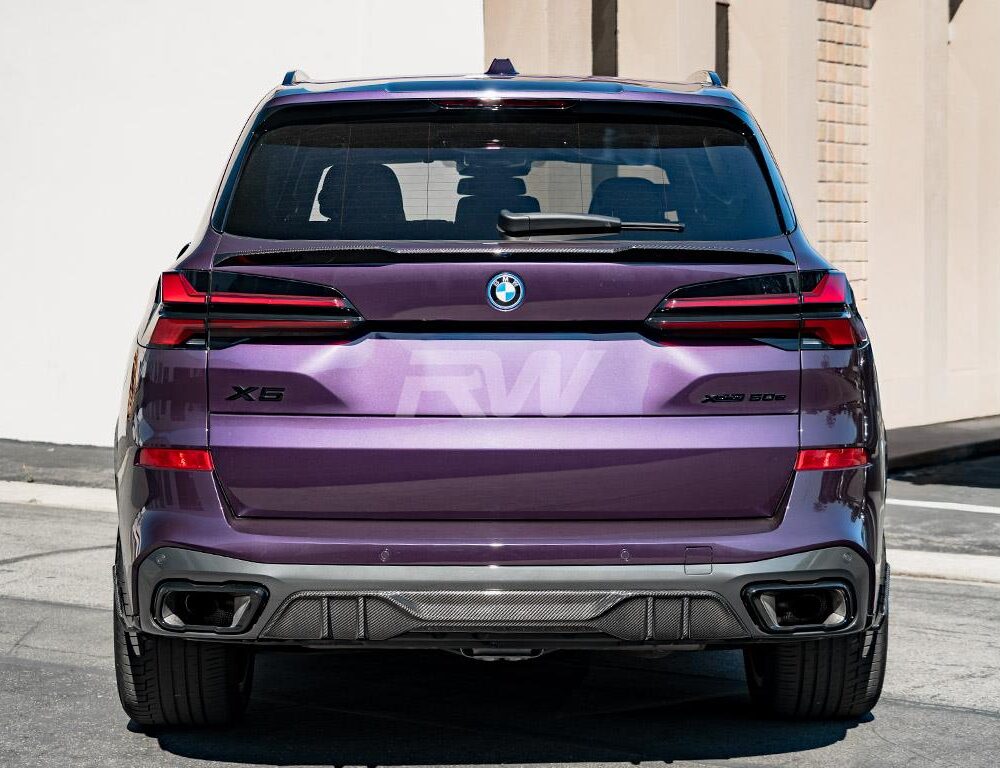 Alternative view of RW Carbon BMW G05 X5 F95 X5M DTM CF Mid Spoiler