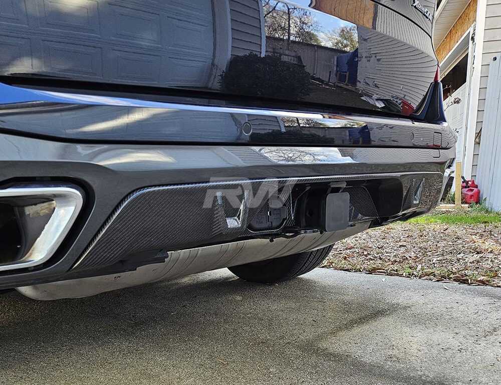 RW Carbon BMW G05 X5 Tow Package Carbon Fiber Diffuser