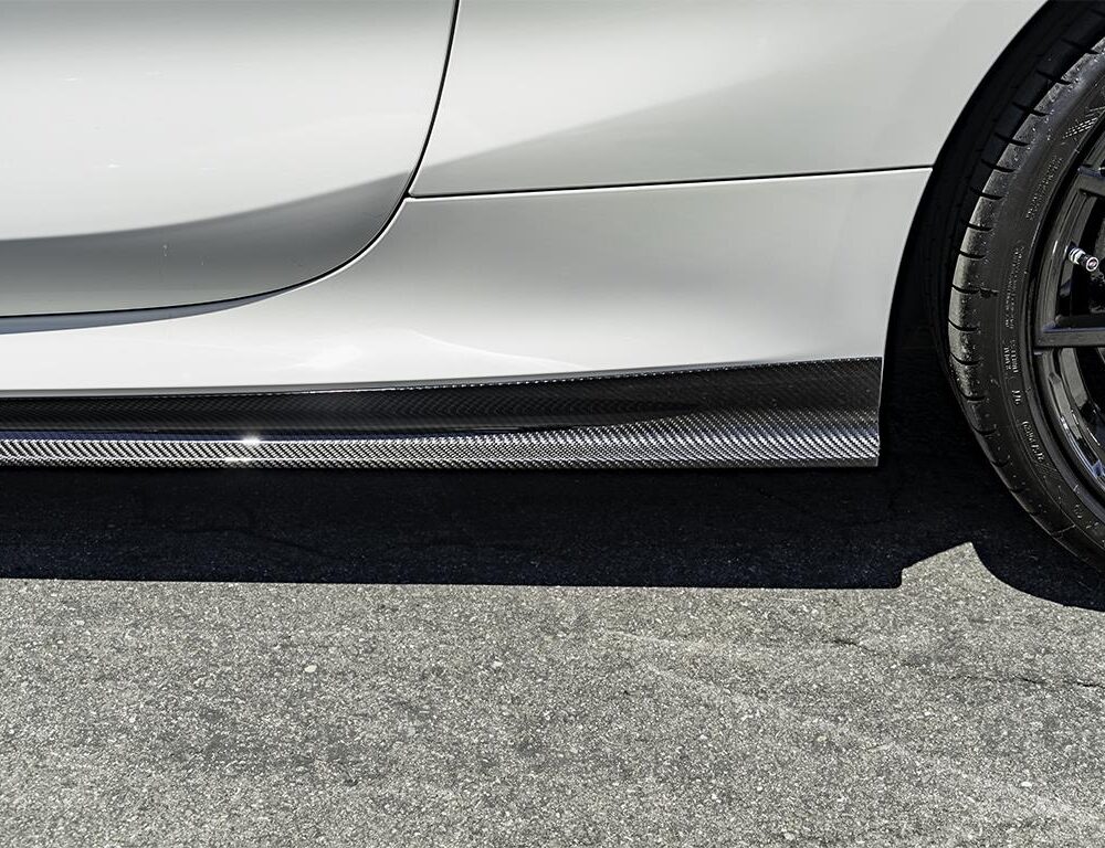 Alternative view of RW Carbon BMW G14 G15 F91 F92 Coupe/Vert CF Side Skirt Extensions