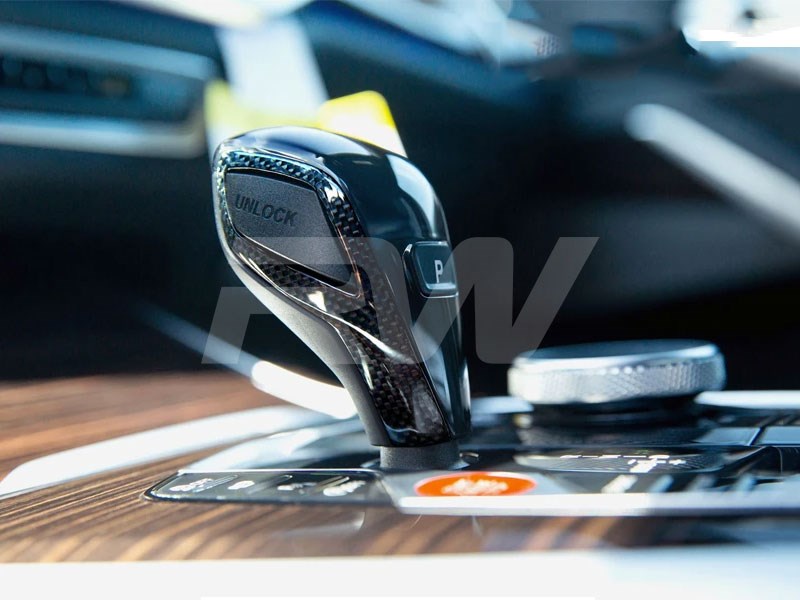 Alternative view of RW Carbon BMW G20 G22 Carbon Fiber Gear Selector Side Trims