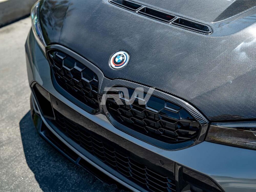 RW Carbon BMW G20 LCI Diamond Carbon Fiber Grille - Image 2
