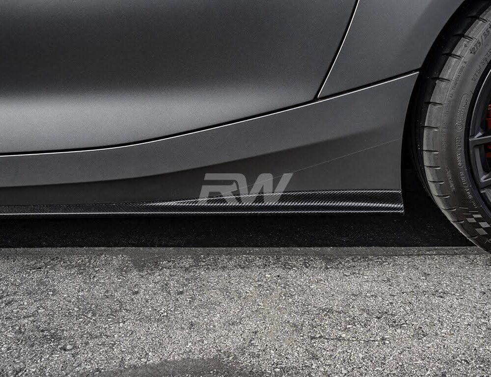 Alternative view of RW Carbon BMW G29 Z4 3D Style Carbon Fiber Side Skirts