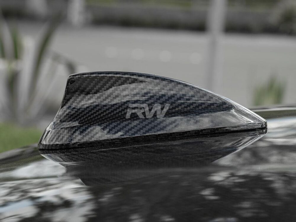 RW Carbon BMW G30 G31 G32 F90 Carbon Fiber Antenna Cover - Image 3
