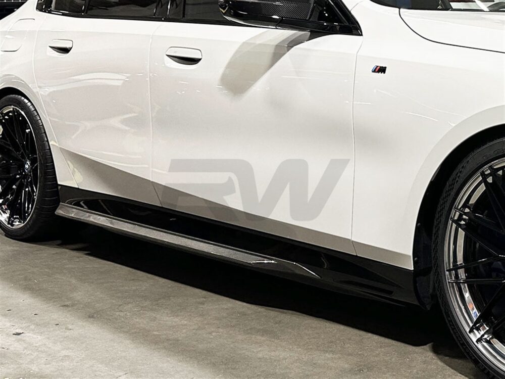 RW Carbon BMW G60 5-Series Carbon Fiber Side Skirt Extensions