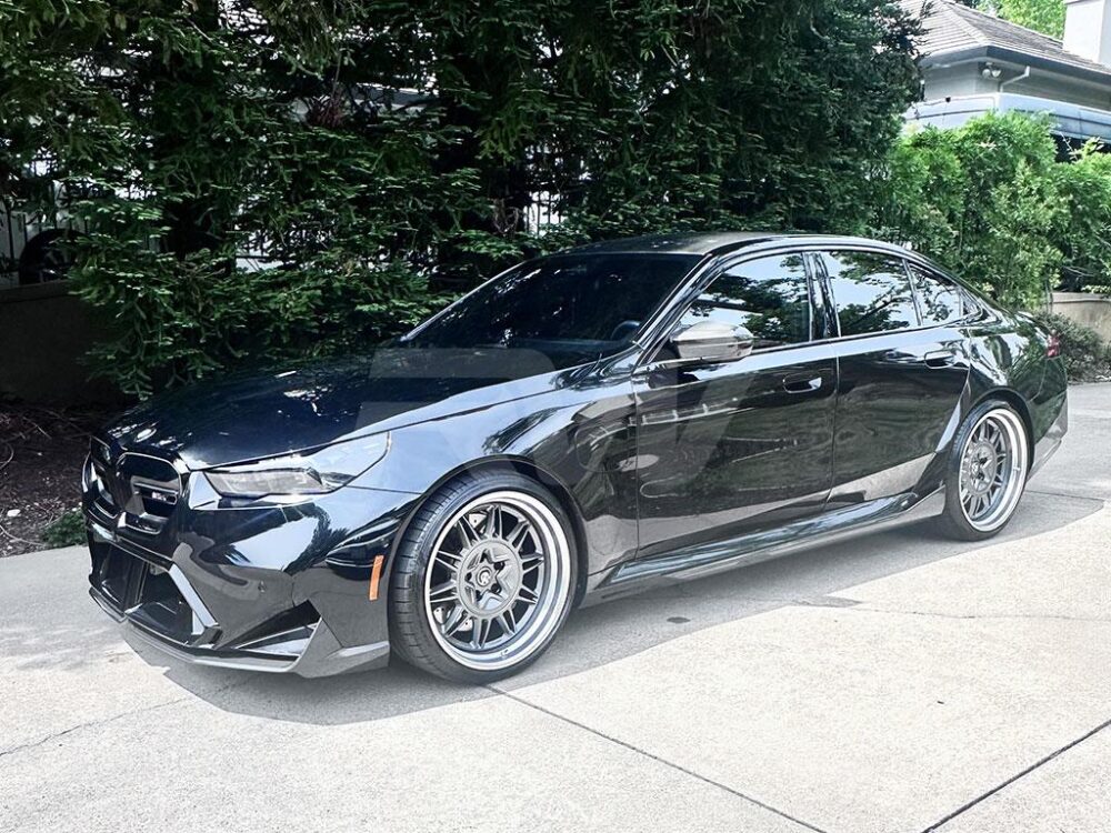 RW Carbon BMW G90/G99 M5 Performance Style CF Side Skirts - Image 4