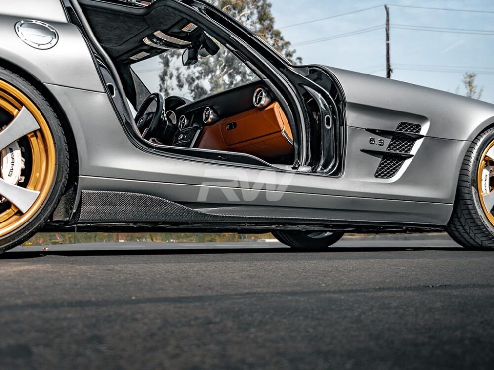 RW Carbon Mercedes SLS Renn Style CF Side Skirt Extensions - Image 3