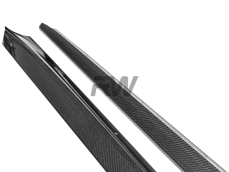 Alternative view of RW Carbon Mercedes X290 GT53 GT43 CF Side Skirt Extensions