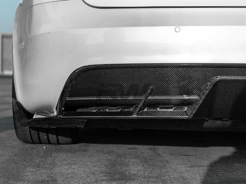 RW Carbon Tesla Model S / Plaid Carbon Fiber Rear Diffuser - Image 12