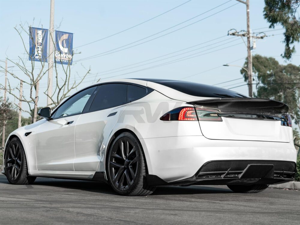 RW Carbon Tesla Model S / Plaid Carbon Fiber Side Skirt Extensions - Image 6