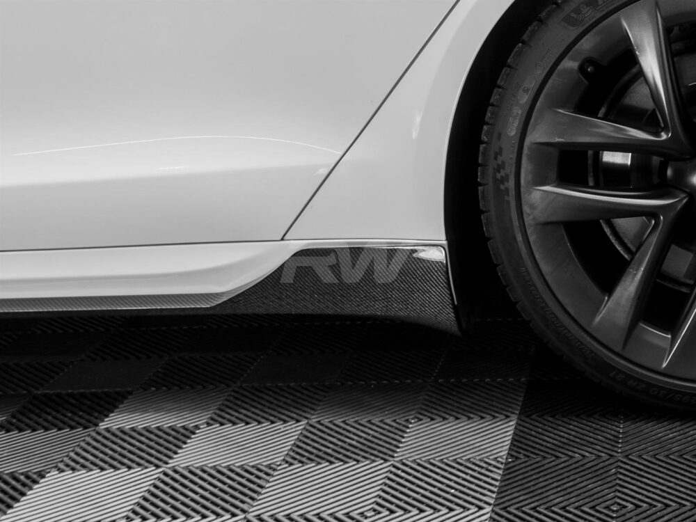 RW Carbon Tesla Model S / Plaid Carbon Fiber Side Skirt Extensions - Image 3