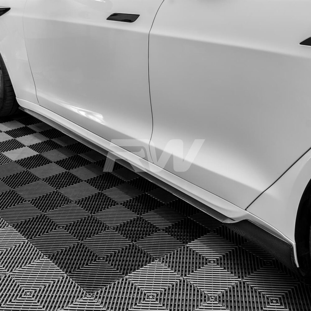 Alternative view of RW Carbon Tesla Model S / Plaid Carbon Fiber Side Skirt Extensions