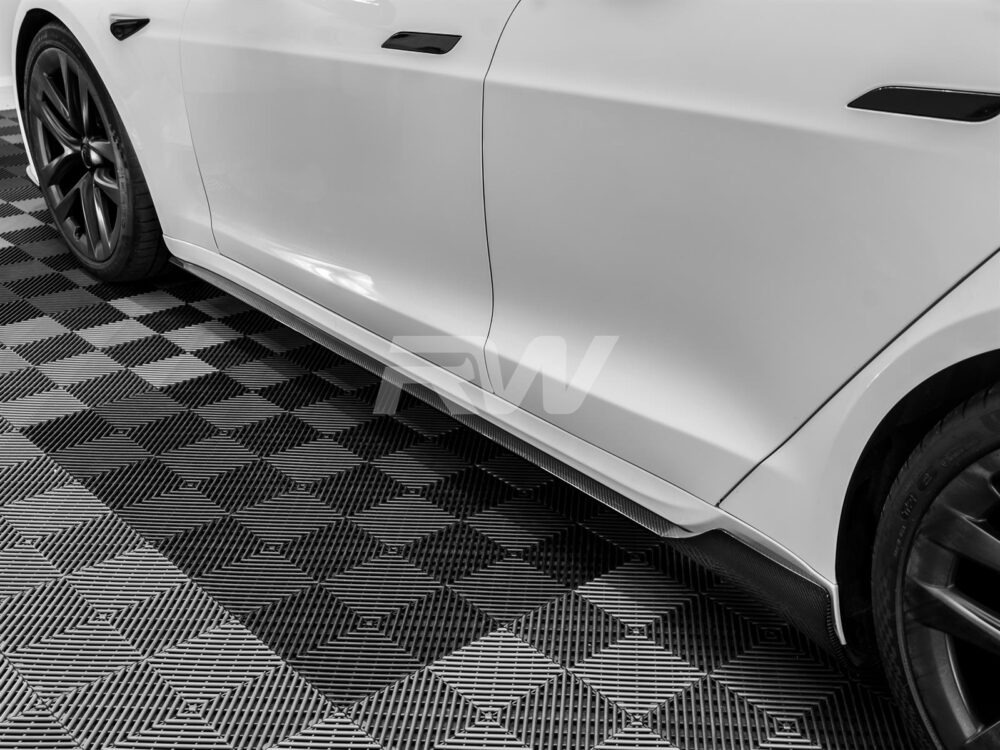RW Carbon Tesla Model S / Plaid Carbon Fiber Side Skirt Extensions - Image 2