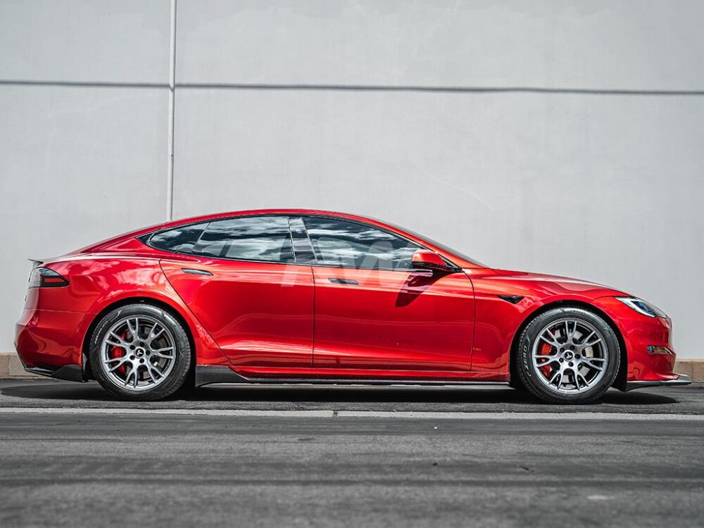 RW Carbon Tesla Model S / Plaid Carbon Fiber Side Skirt Extensions - Image 9