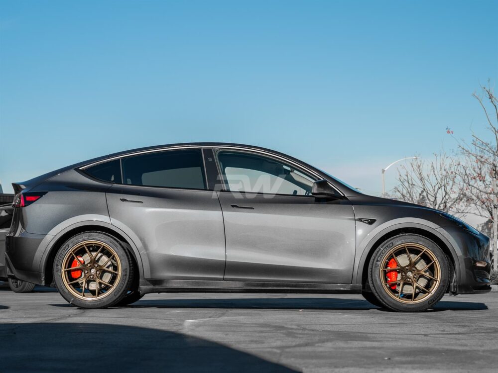 RW Carbon Tesla Model Y DTM CF Side Skirt Extensions - Image 9