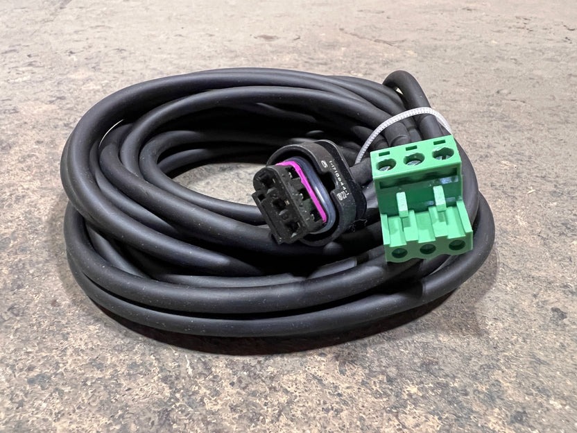 Alternative view of Valvetronic Designs Replacement Electronic Exhaust Harness to Valve Wire