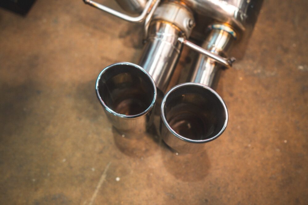 Valvetronic Designs BMW E60 M5 Valved Sport Exhaust System - Image 12
