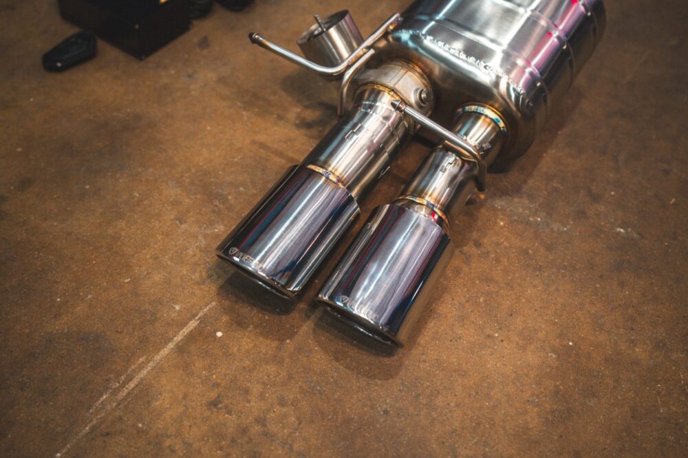 Valvetronic Designs BMW E60 M5 Valved Sport Exhaust System - Image 14