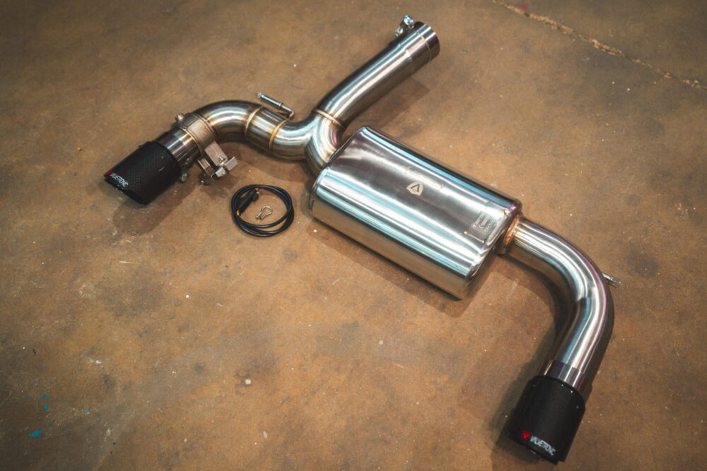 Valvetronic Designs BMW F30 / F22 / F36 / F32 Valved Sport Exhaust System (Axleback) F chassis - Image 2