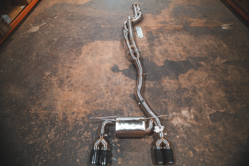 Alternative view of Valvetronic Designs Bmw F8x M3 / M4 Equal Length Valved Sport Exhaust System