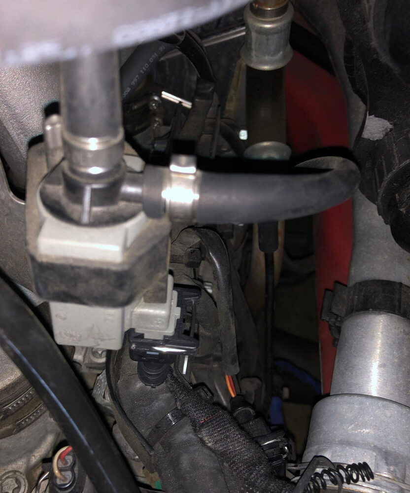 Alternative view of Valvetronic Designs Exhaust Valve/Flap Controller for Porsche