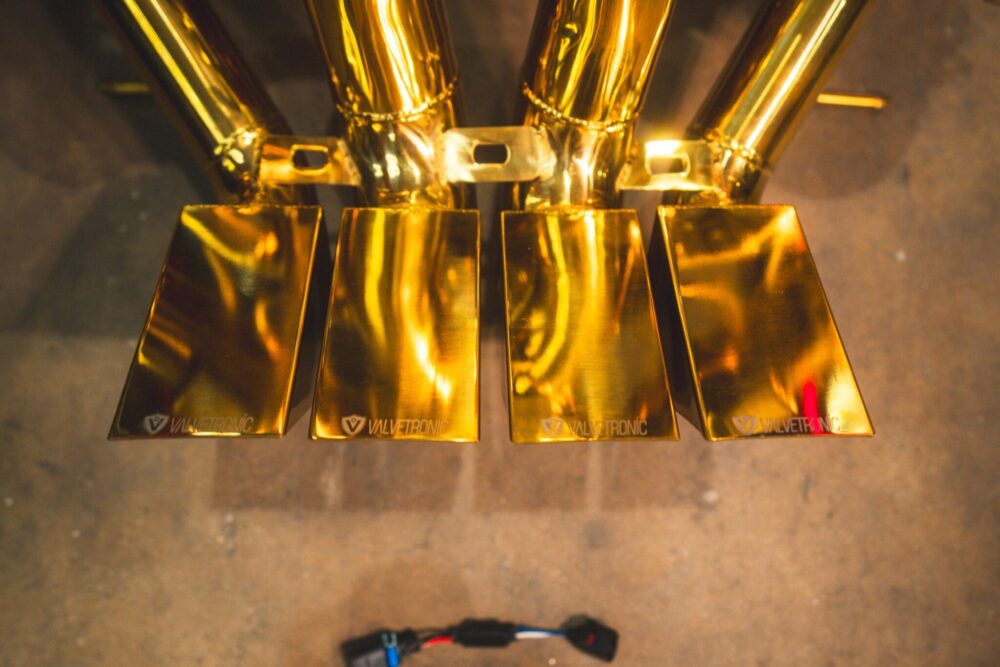 Valvetronic Designs Lamborghini Aventador LP700 / S / SV Valved Sport Exhaust System - Image 9