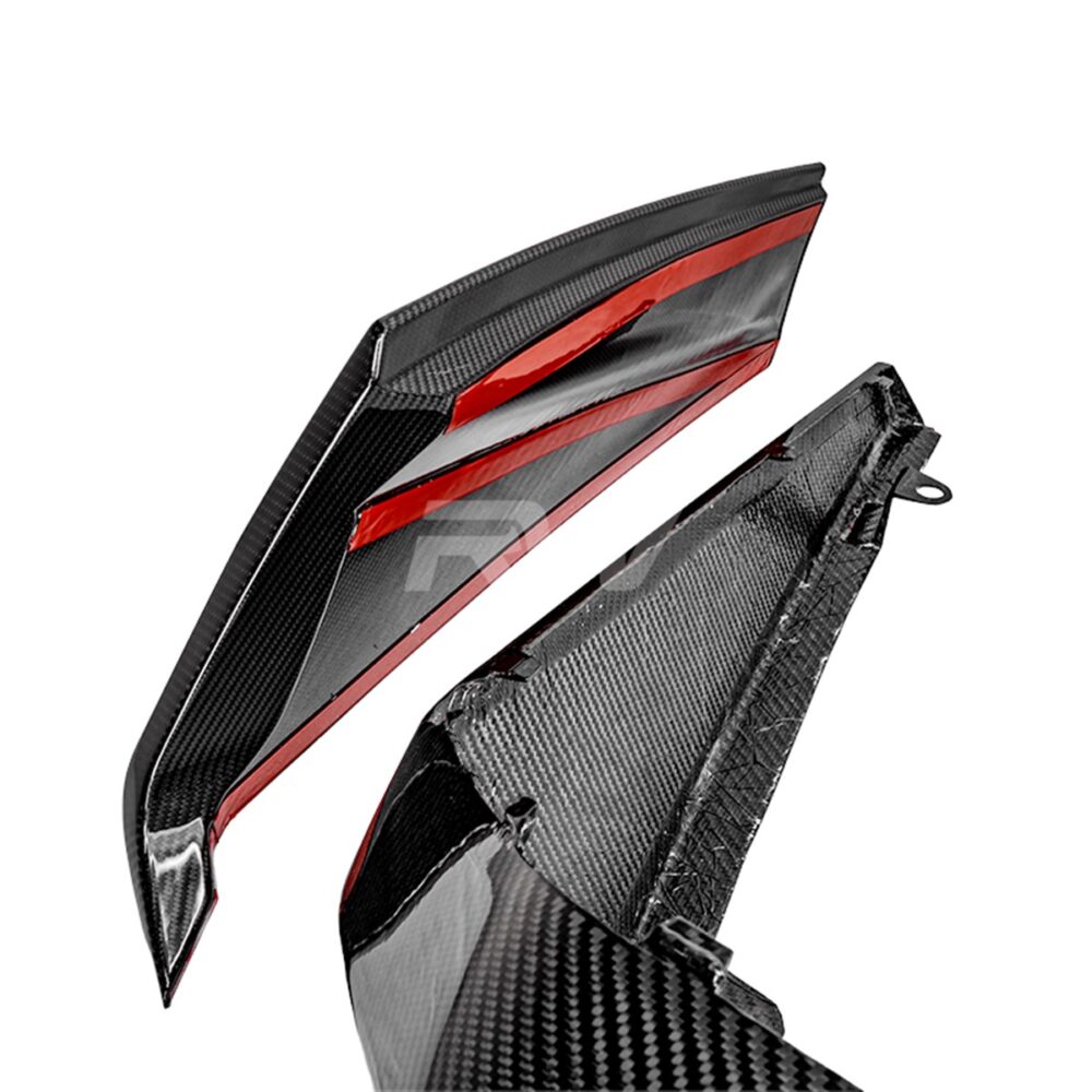 Alternative view of RW Carbon BMW G90 M5 SQ Carbon Fiber V2 Rear Diffuser