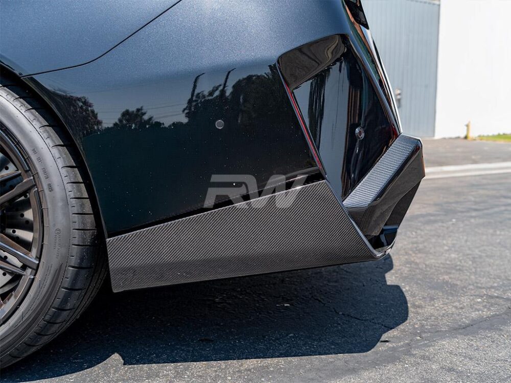 RW Carbon BMW G90/G99 M5 Performance Style CF Diffuser - Image 3